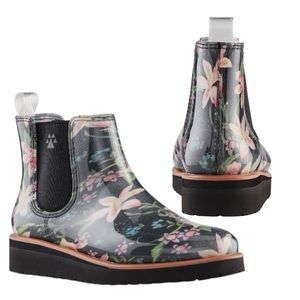 Cougar Kensington Too Chelsea Rain Boot
